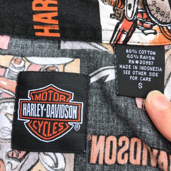 Harley Davidson throwback graphic button down. - Picture 8 of 8